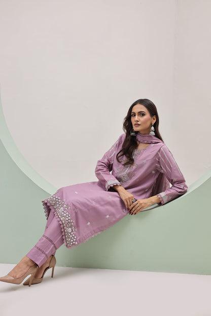 3 Piece Embroidered Lawn Cambric Suit | SS-2218-A